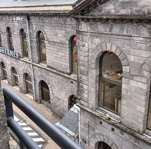 Classe 4 Personnes Face Aux Thermes, Avec Coin Nuit Appartement